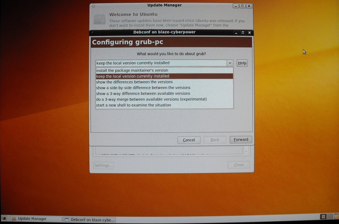 D026_ubuntuUpdateManager_updatingGrub_2010-10-12_18:17_1115x737.jpg